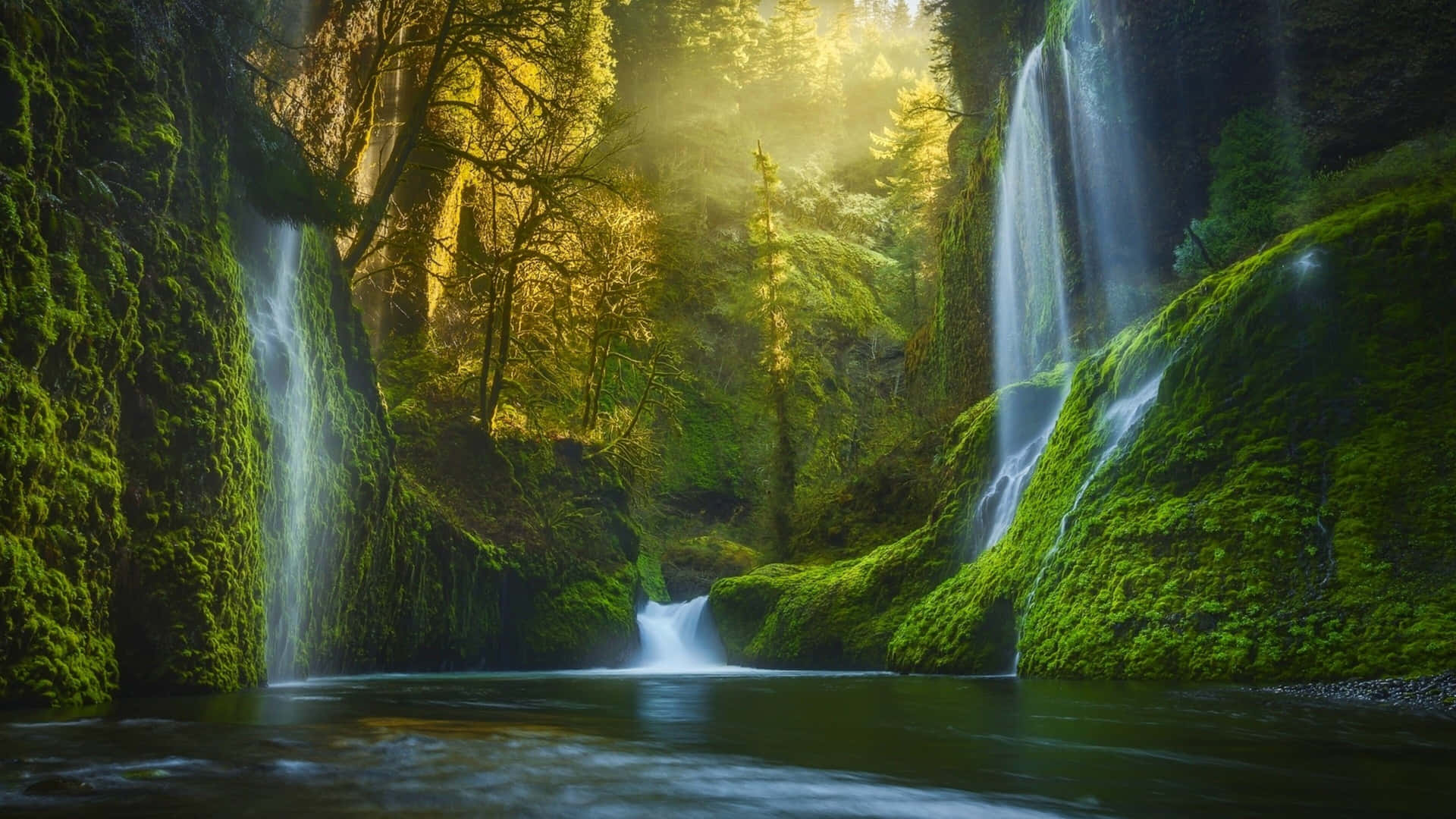 Picture of a waterfall